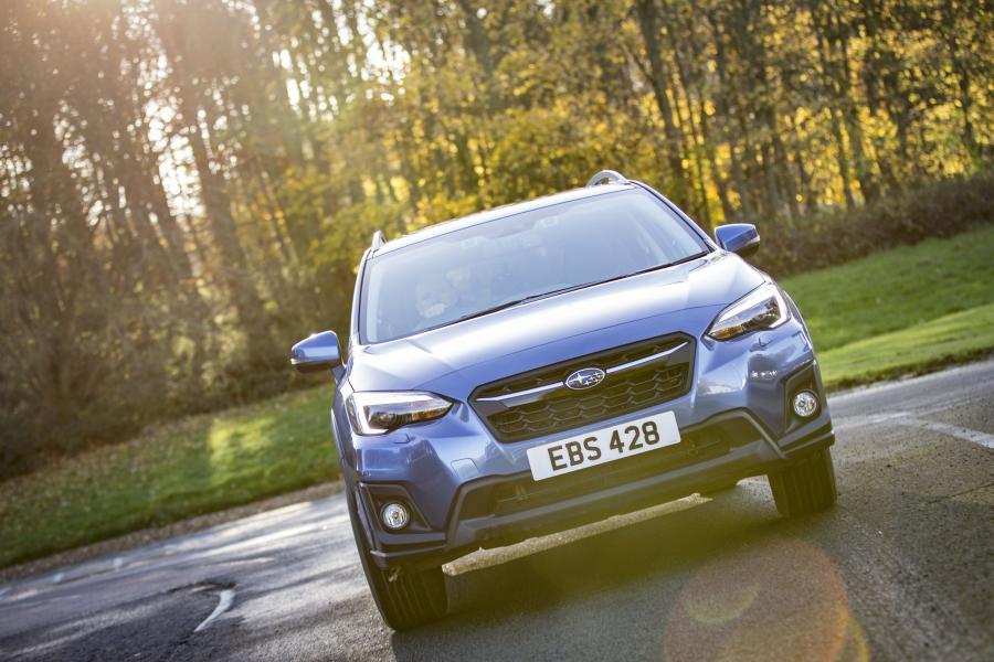  Subaru XV 2017 года  (UK) (фото 8 из 46)